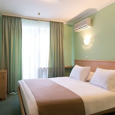 Hotel Express Congress 3*